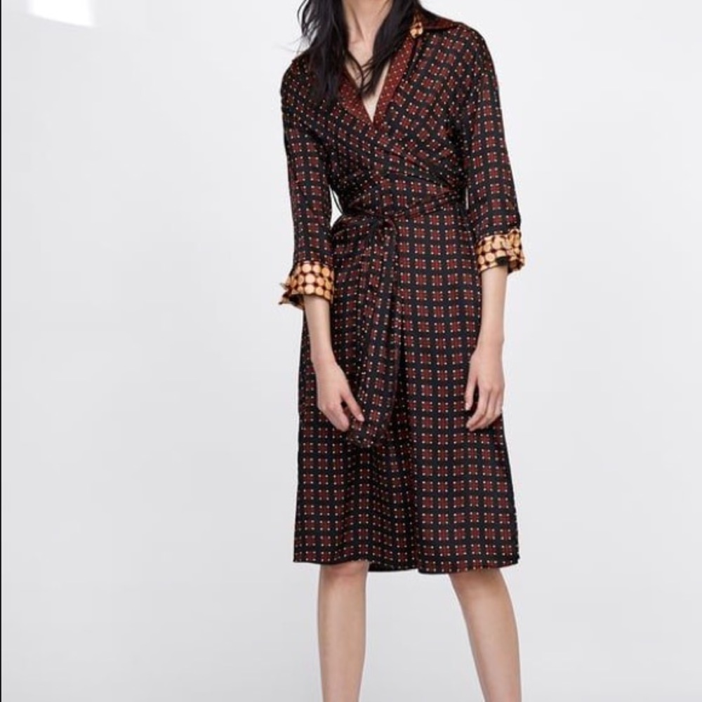 Zara contrasting geometric shirt dress